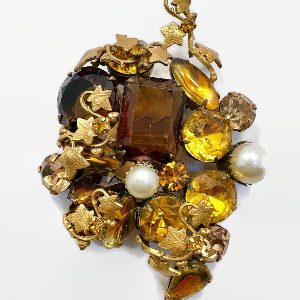 Vintage Brooch, Glass, Honey, Amber, Leaves, Ornate, Pearl, Prong Set, Designer